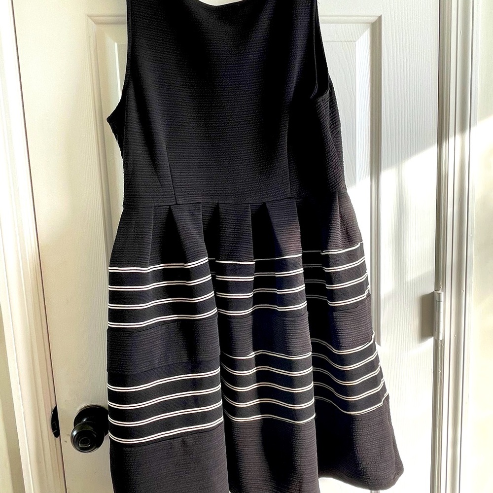 Esley New Dress